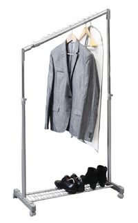 Perchero inclinado gris y plateado con altura ajustable