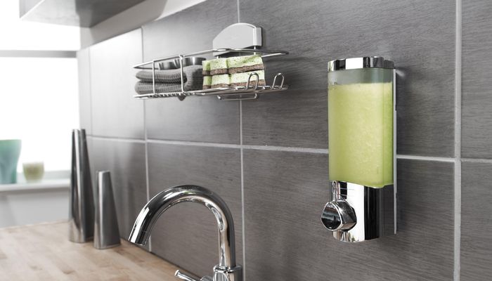 Dispensador de jabón mural "Uno" cromado 6 Compactor