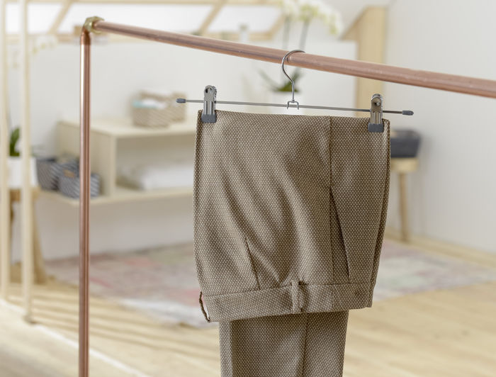 Percha con pinzas para faldas o pantalones "Axel" 3 Compactor